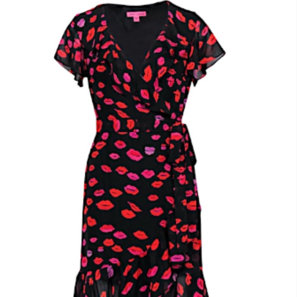 🆕 Betsey Johnson 💋 Wrap Dress | Style:  FP01W87S